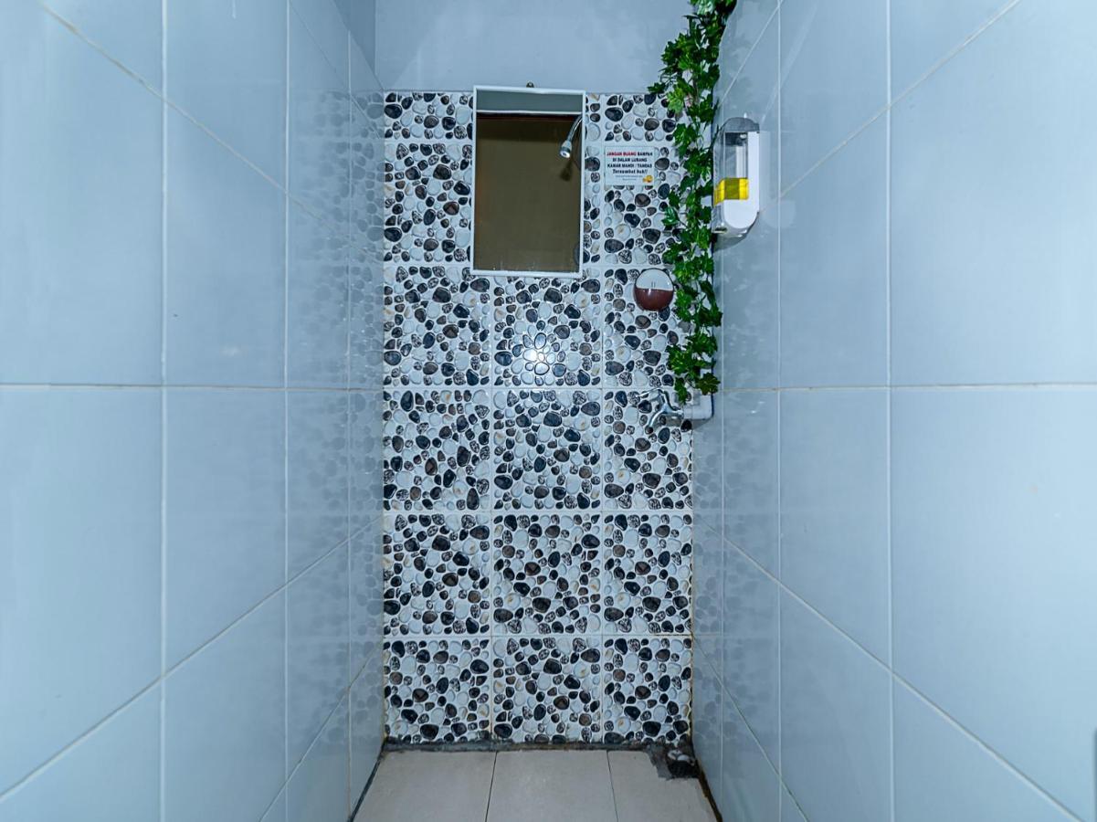 Spot On 90042 One Plaza Eco Hotel Keningau Экстерьер фото