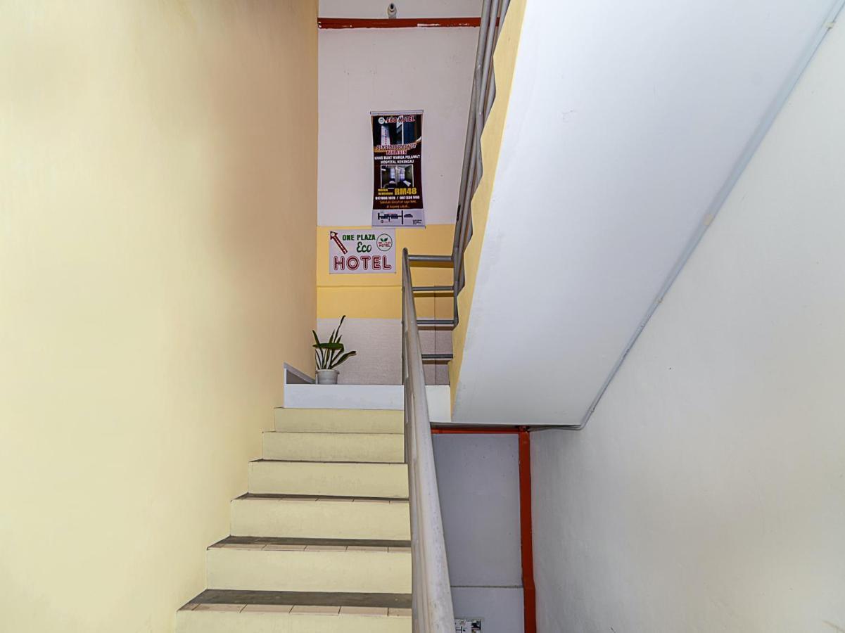 Spot On 90042 One Plaza Eco Hotel Keningau Экстерьер фото